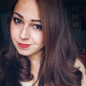 Meet your Posher, Lisette